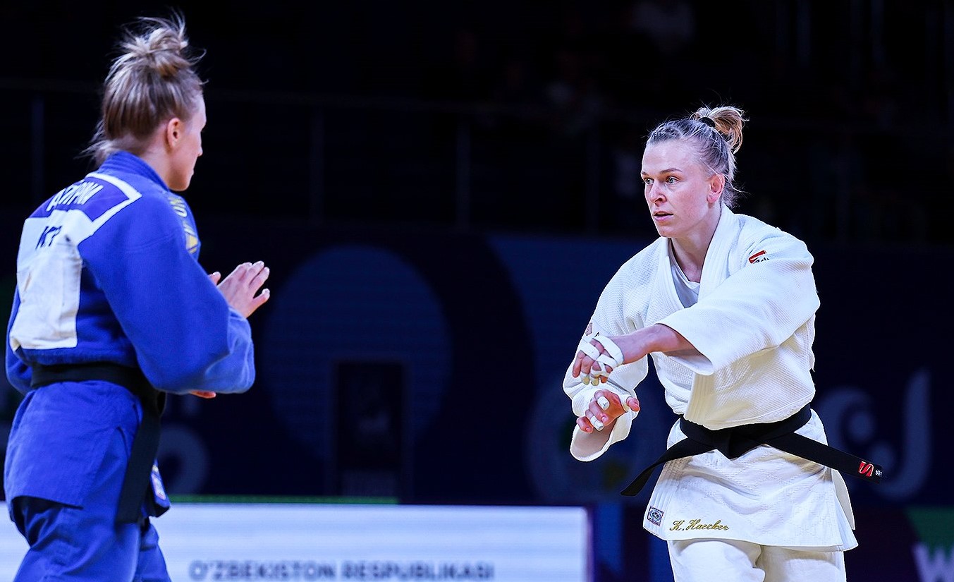 Katharina Haecker CombatAUS